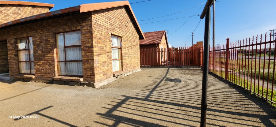 2 Bedroom Property for Sale in Meriting North West